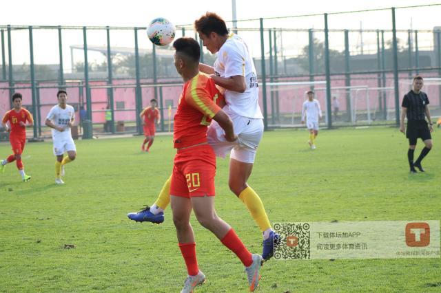 U22国足1比3亚泰 主帅现场发火:不配穿国家队队服